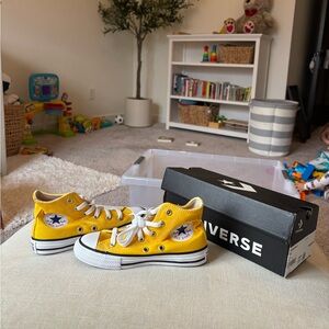 New kids yellow converse - size 12